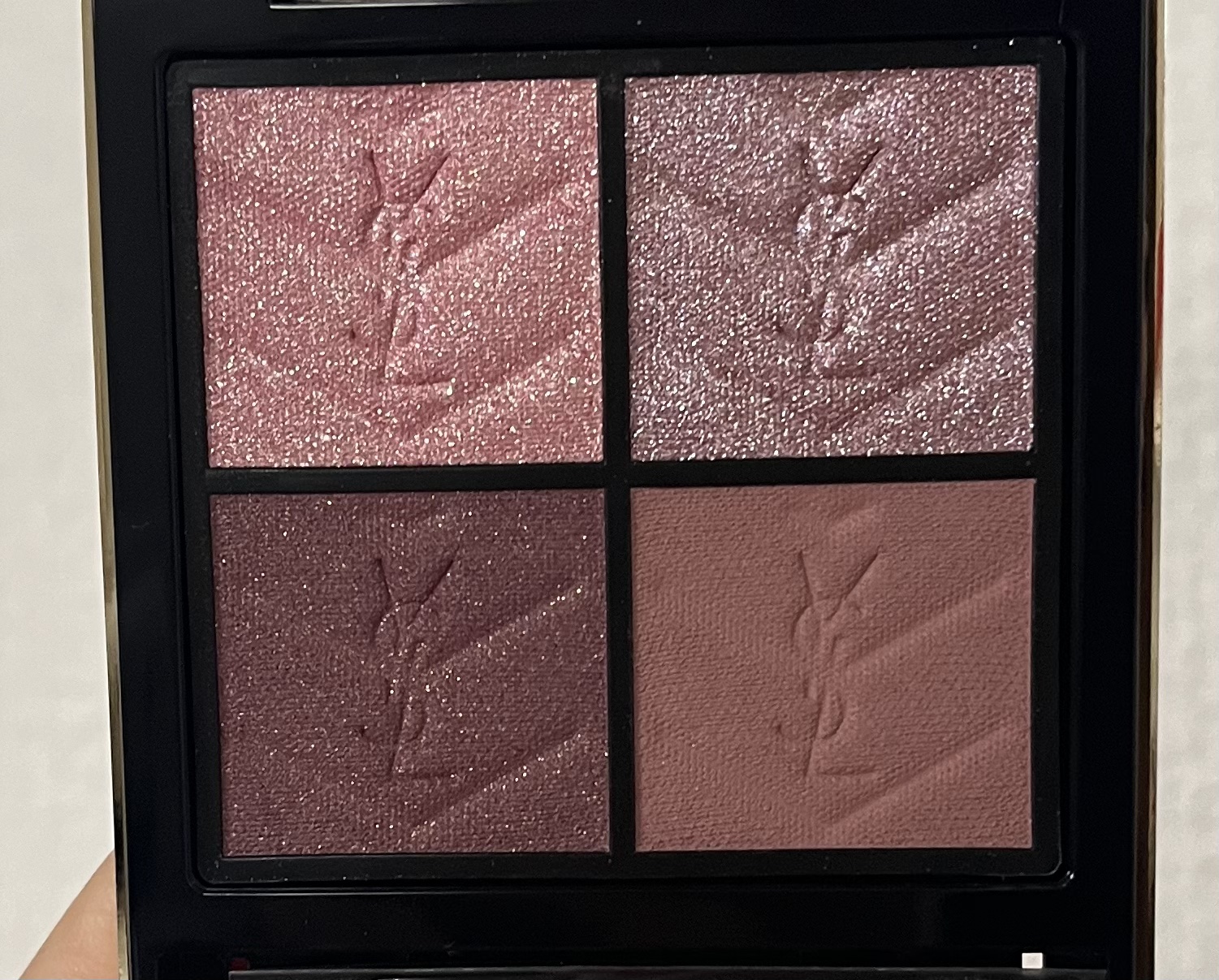 クチュール ミニ クラッチ/YVES SAINT LAURENT BEAUTE/アイシャドウパレットを使ったクチコミ（2枚目）