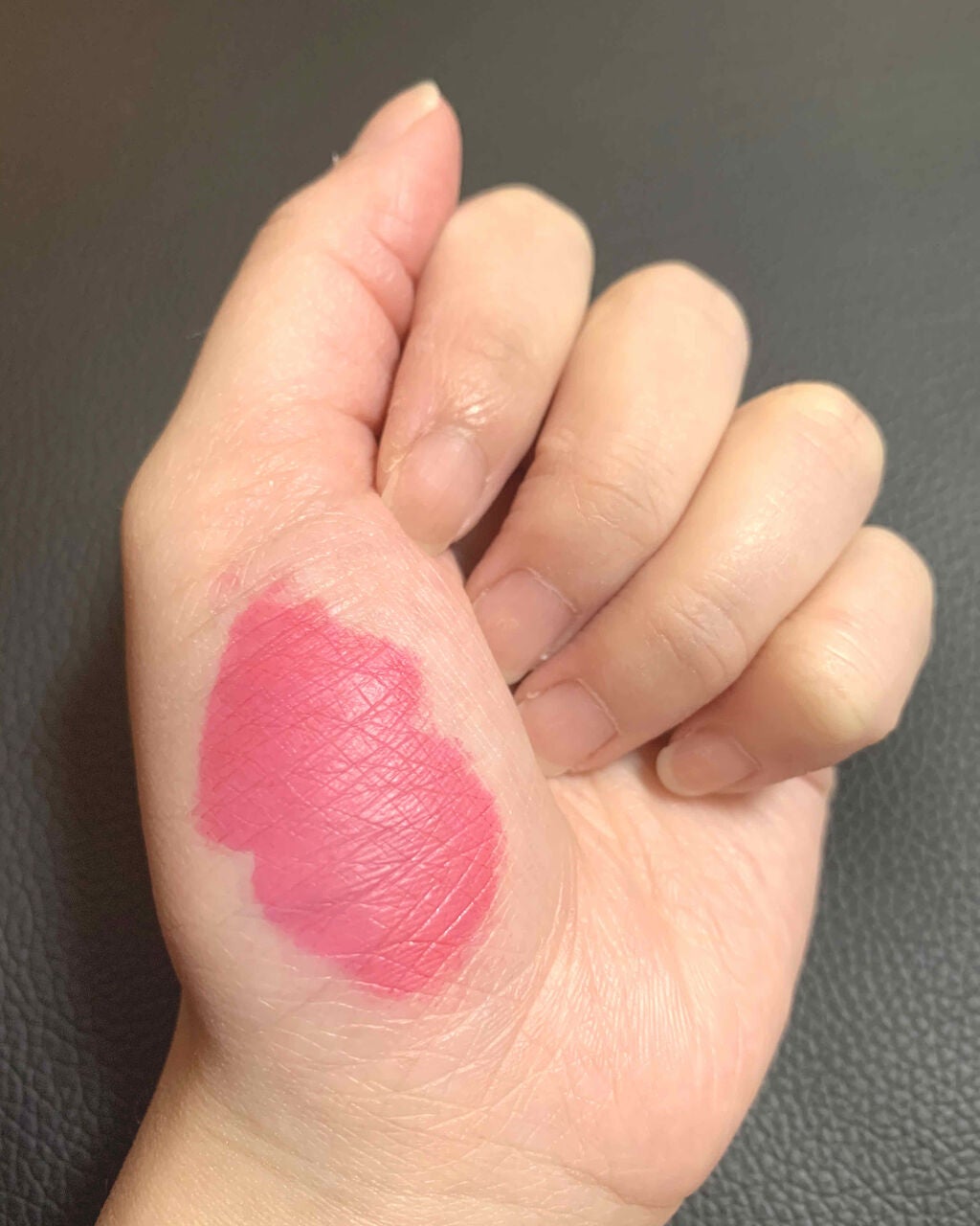 ルージュシグネチャー /ロレアル パリ/リップグロスを使ったクチコミ(2枚目)