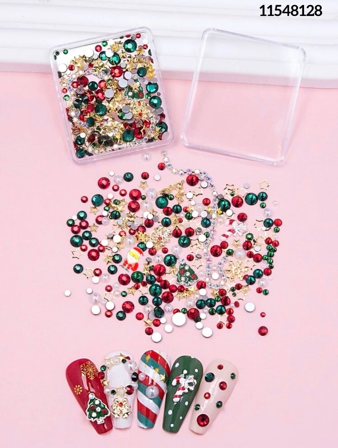 Ete on LIPS 「CHRISTMASnail🎄✼••┈┈••✼••┈┈••✼••..」(3枚目)