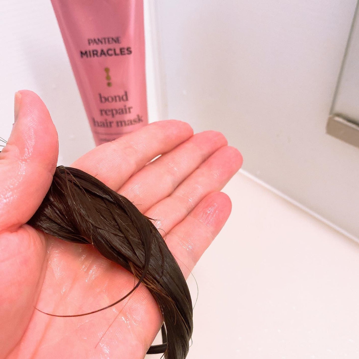 ボンドリペアシリーズ カラーシャイン&リペア ヘアマスク/パンテーン/ヘアマスク・ヘアパックを使ったクチコミ(4枚目)