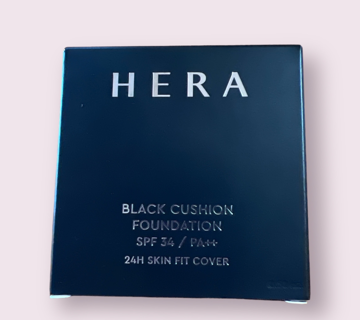 ブラック クッション 21C1 ローズバニラ/HERA/クッションファンデーションを使ったクチコミ（1枚目）