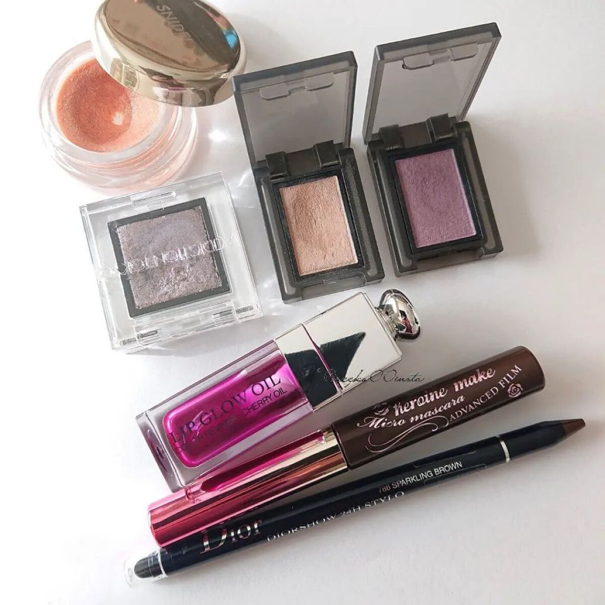 セルヴォーク ヴォランタリー アイズ/Celvoke/単色アイシャドウを使ったクチコミ（1枚目）