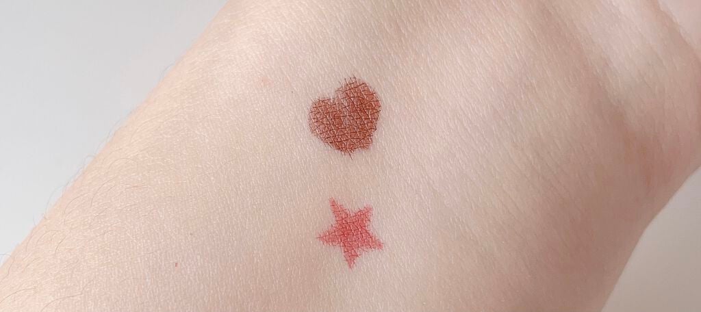 ARTISTARMAKE S スタンプライナー/COSMETIC PRESS/リキッドアイライナーを使ったクチコミ(2枚目)