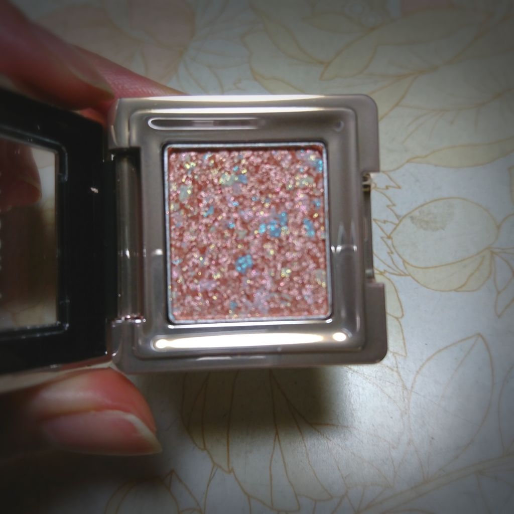 グリッタープリズム シャドウ/MISSHA/グリッターを使ったクチコミ(1枚目)