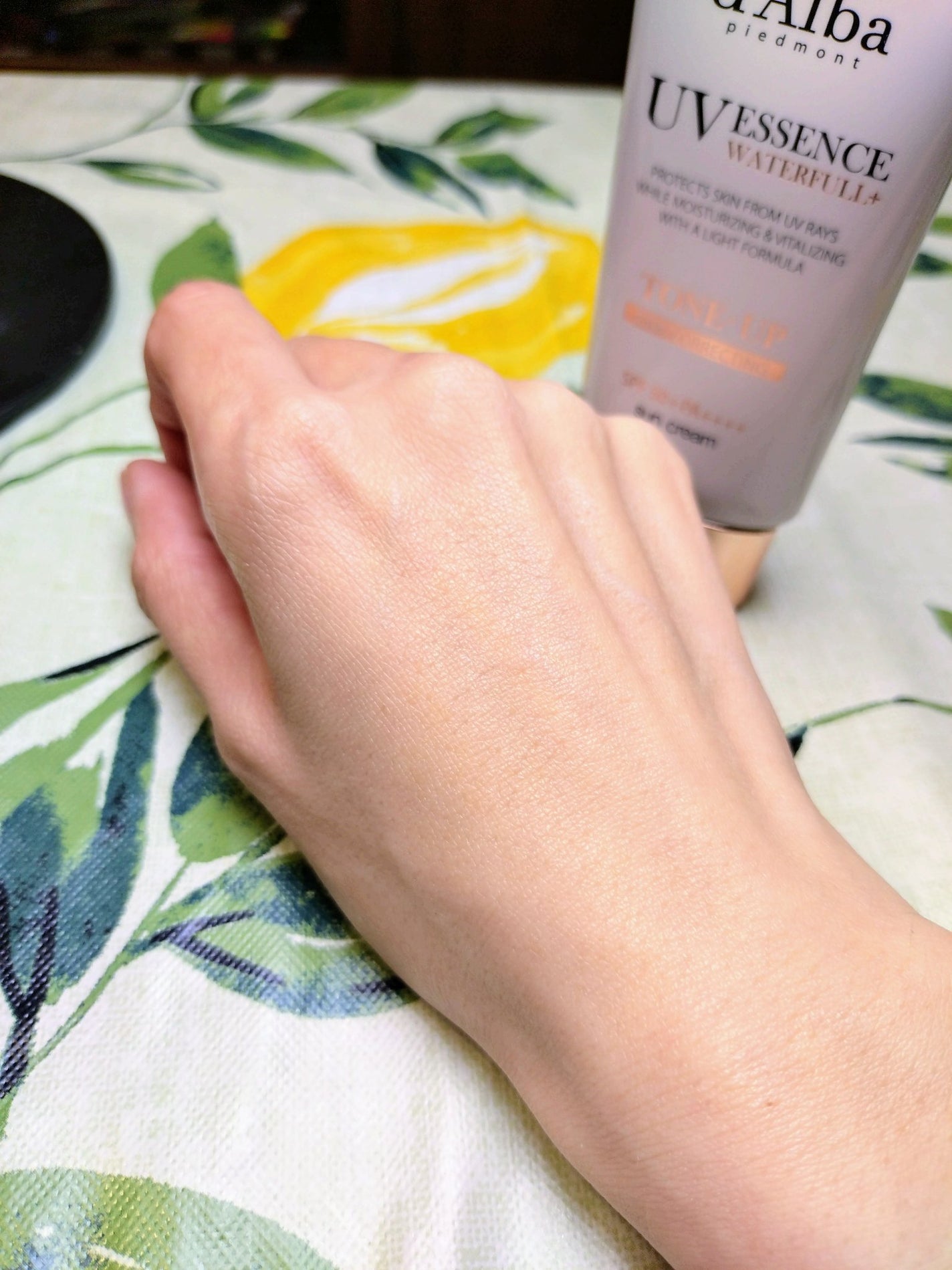 ウォータフルトーンアップサンクリーム/ダルバ/日焼け止めクリームを使ったクチコミ(5枚目)