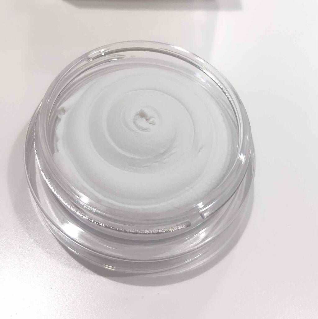 ポアレスエアリーベース/キャンメイク/化粧下地を使ったクチコミ(3枚目)