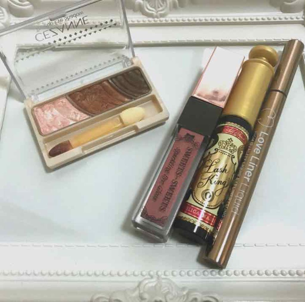 スパークリングアイグロス/スウィーツ スウィーツ/リキッドアイシャドウを使ったクチコミ（1枚目）