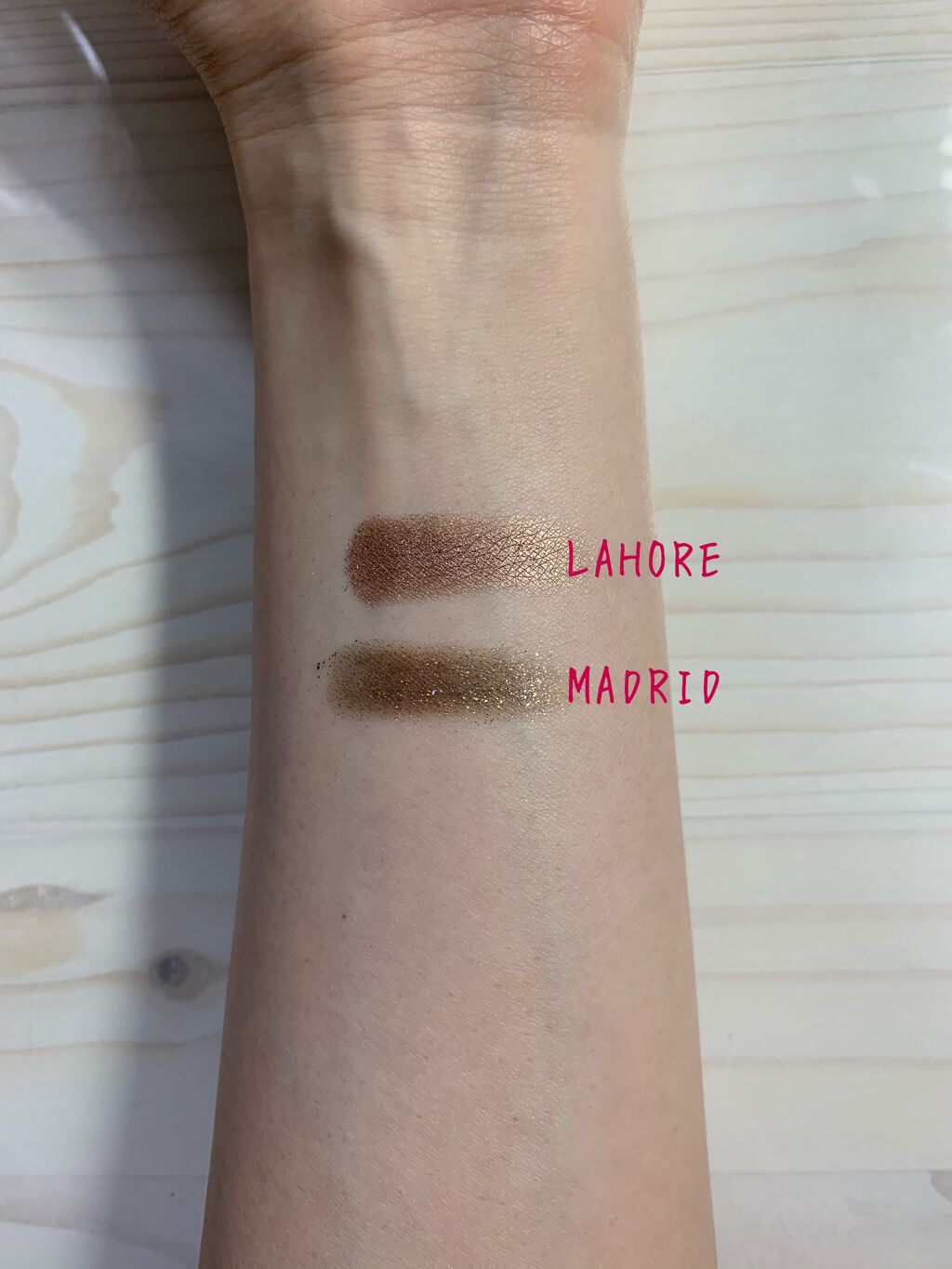 ハードワイヤードアイシャドー/NARS/単色アイシャドウを使ったクチコミ（2枚目）