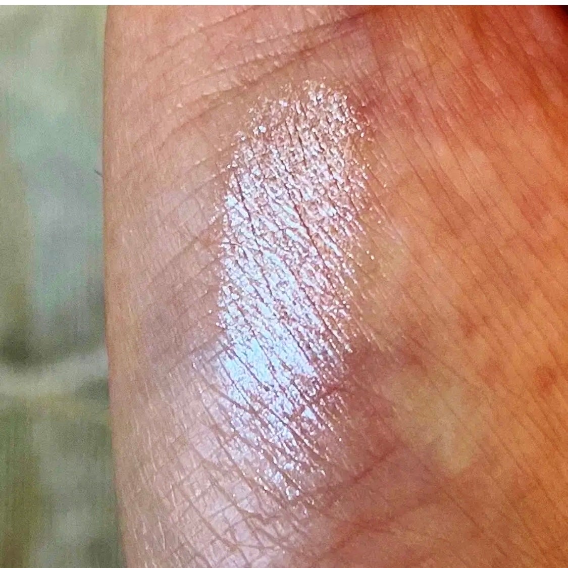 むにゅっとハイライター/キャンメイク/クリームハイライトを使ったクチコミ(4枚目)