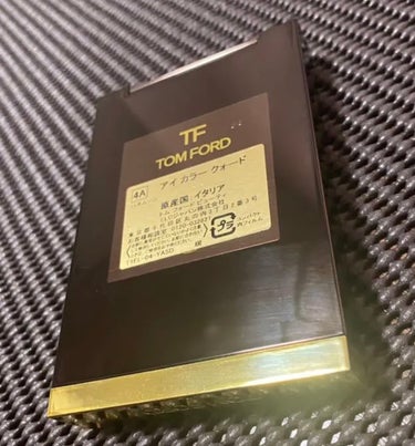 アイ カラー クォード 4A ハネムーン/TOM FORD BEAUTY/パウダーアイシャドウを使ったクチコミ（3枚目）