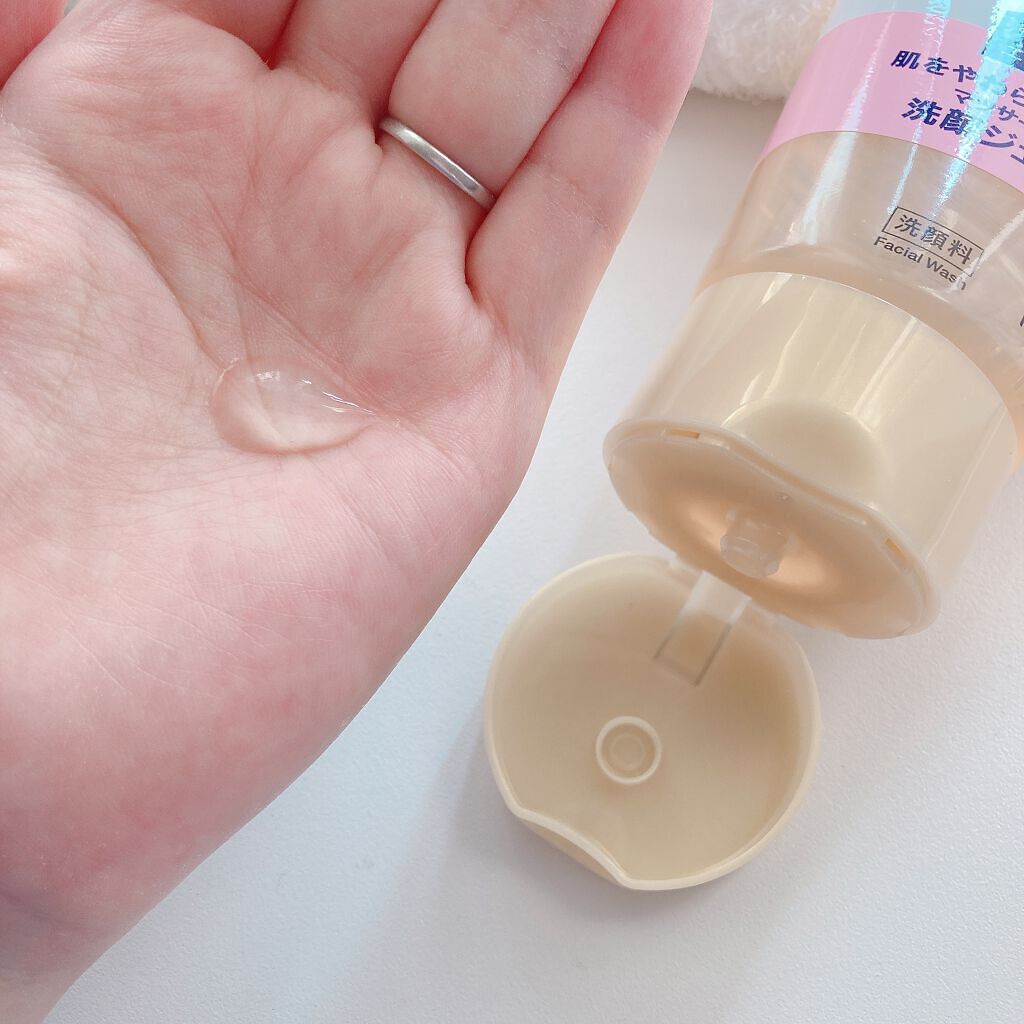 おうちdeエステ 肌をやわらかくする マッサージ洗顔ジェル /ビオレ/その他洗顔料を使ったクチコミ(2枚目)