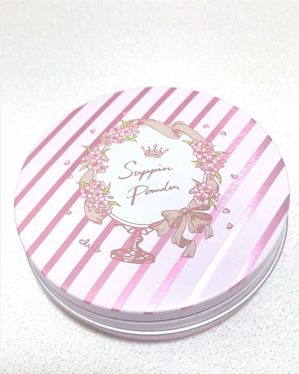 すっぴんパウダー B サクラスウィートソローの香り 2022/クラブ/プレストパウダーを使ったクチコミ（2枚目）