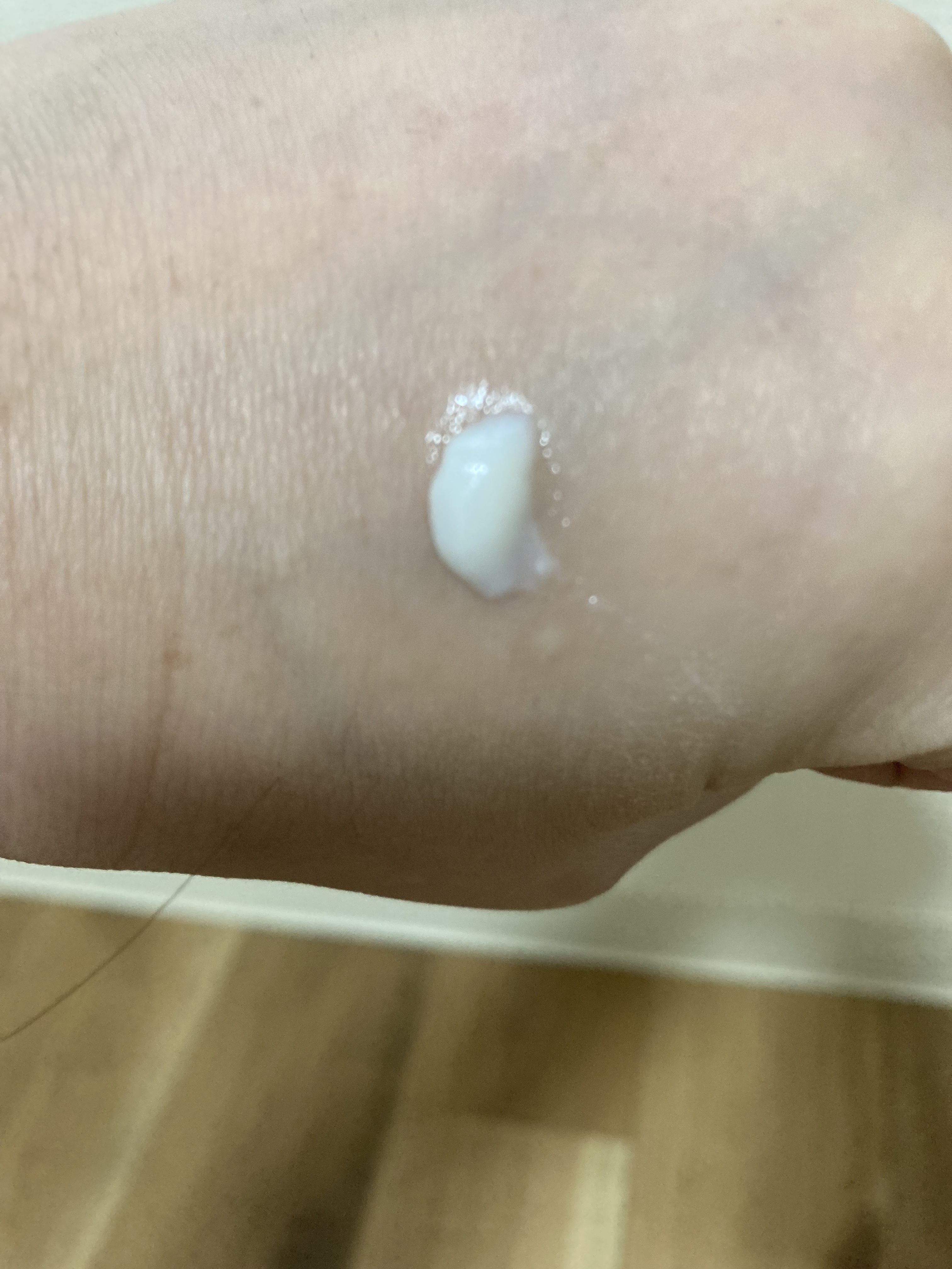 ビオレUV アクアリッチウォータリーエッセンス/ビオレ/日焼け止め・UVケアを使ったクチコミ（3枚目）