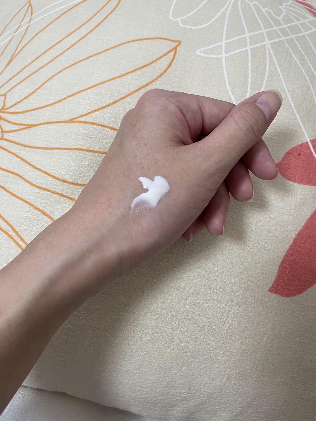 【旧】スノー アルティメット ＵＶシールド 50＋/Dior/日焼け止めミルクを使ったクチコミ（2枚目）