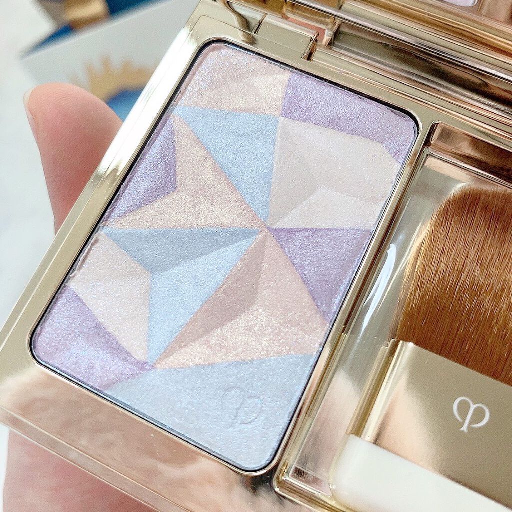 クレ・ド・ポー ボーテ レオスールデクラ/クレ・ド・ポー ボーテ/パウダーハイライトを使ったクチコミ(2枚目)