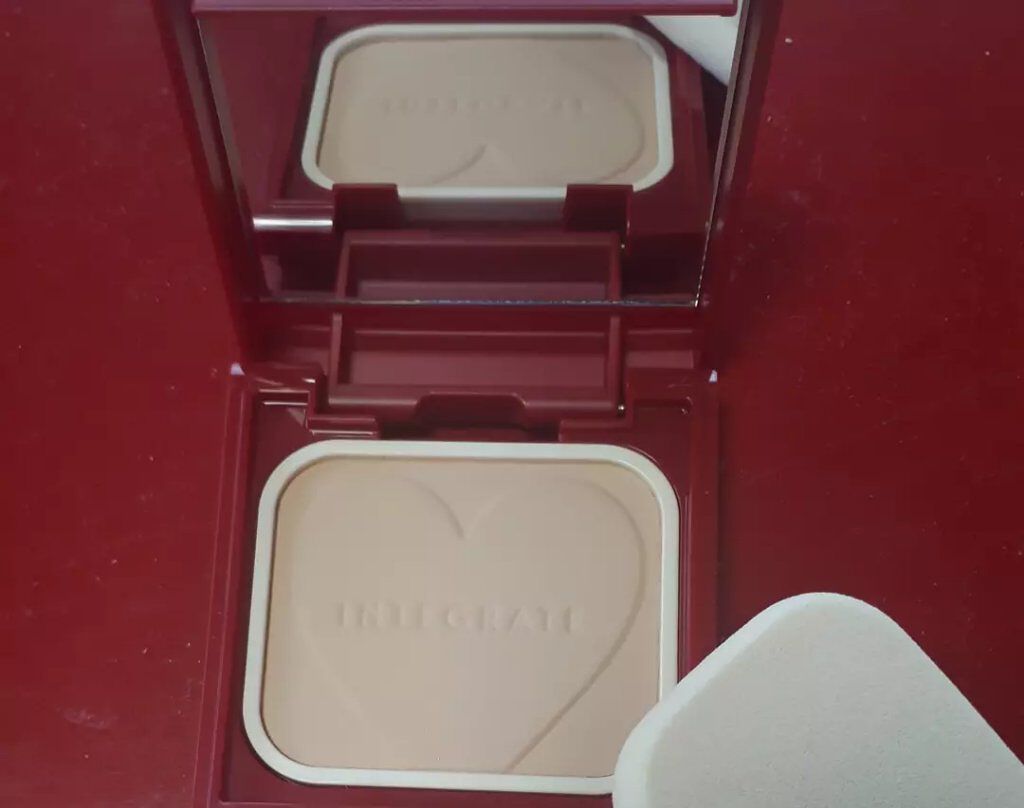 プロフィニッシュファンデーション/インテグレート/パウダーファンデーションを使ったクチコミ(3枚目)