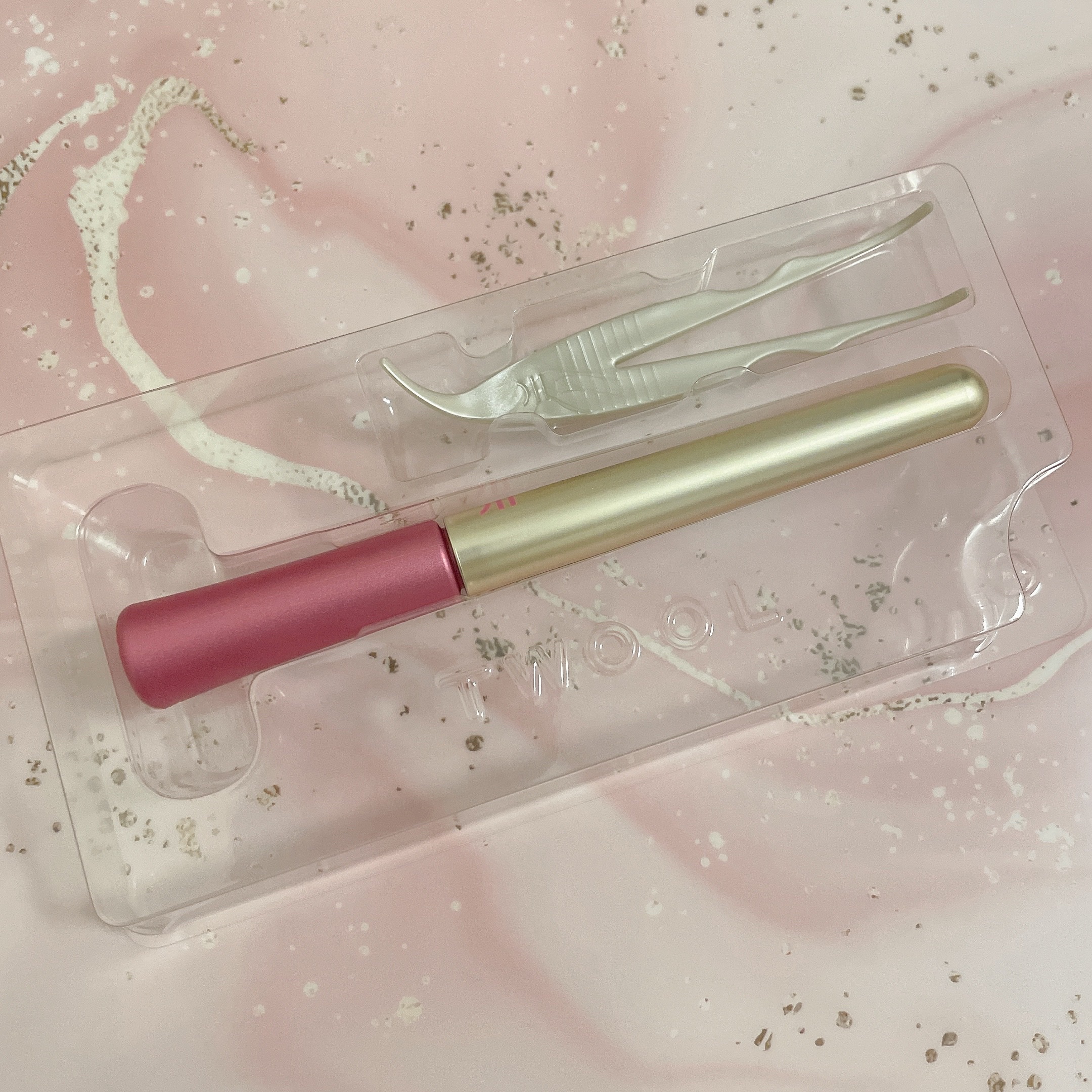 TWOOL ダブルアイリッドグルー/SHOBIDO/二重まぶた用アイテムを使ったクチコミ（2枚目）