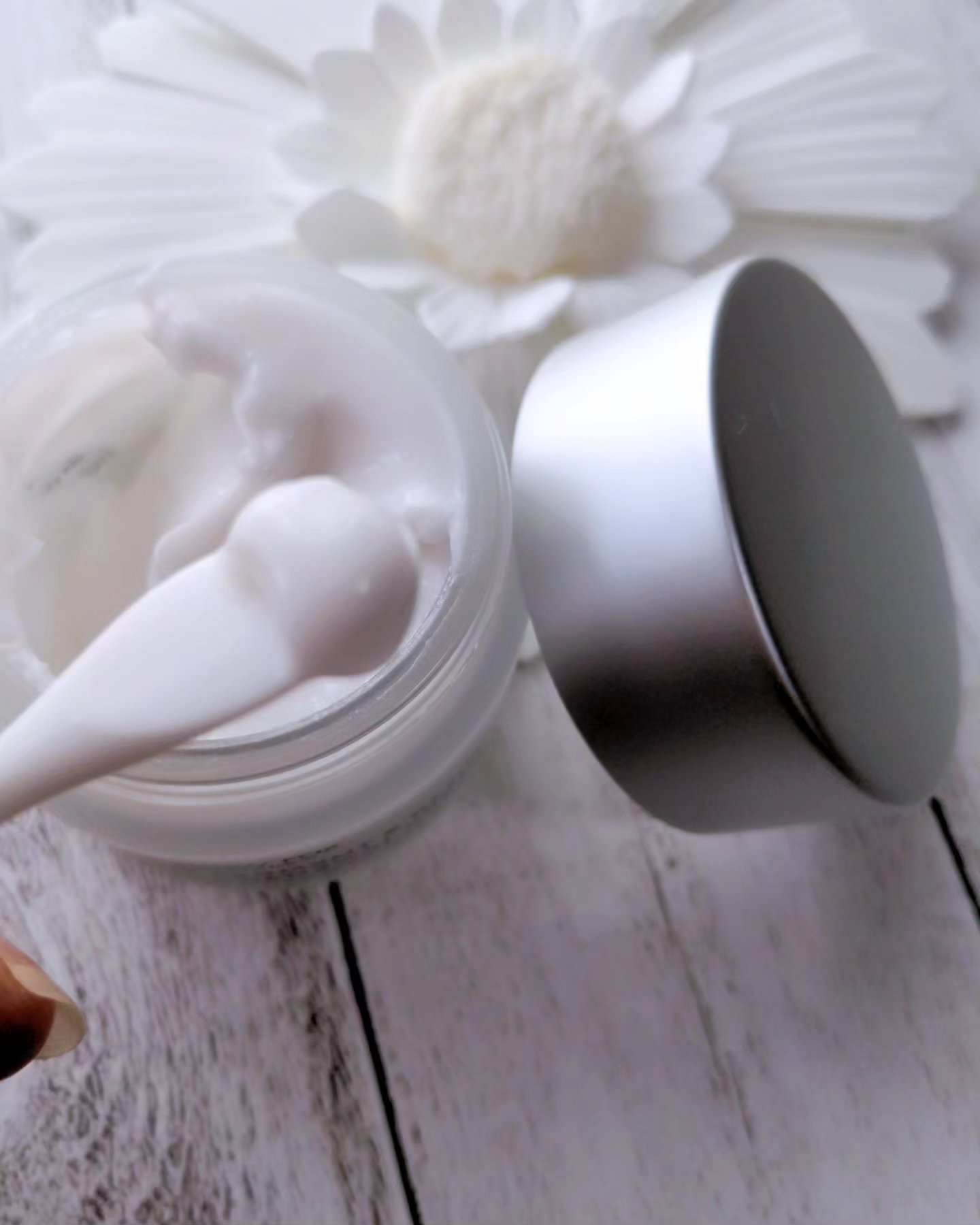 SAKE ナイトクリーム/SNOW FOX SKINCARE/フェイスクリームを使ったクチコミ（2枚目）