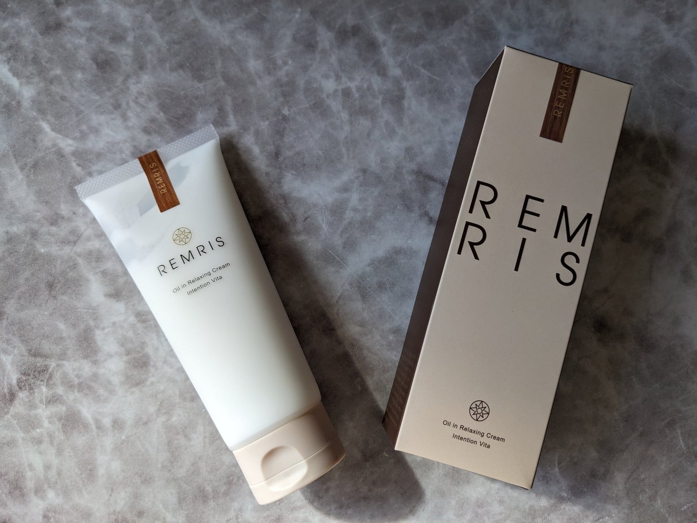 オイルinリラクシングクリーム/REMRIS/ボディクリームを使ったクチコミ(2枚目)