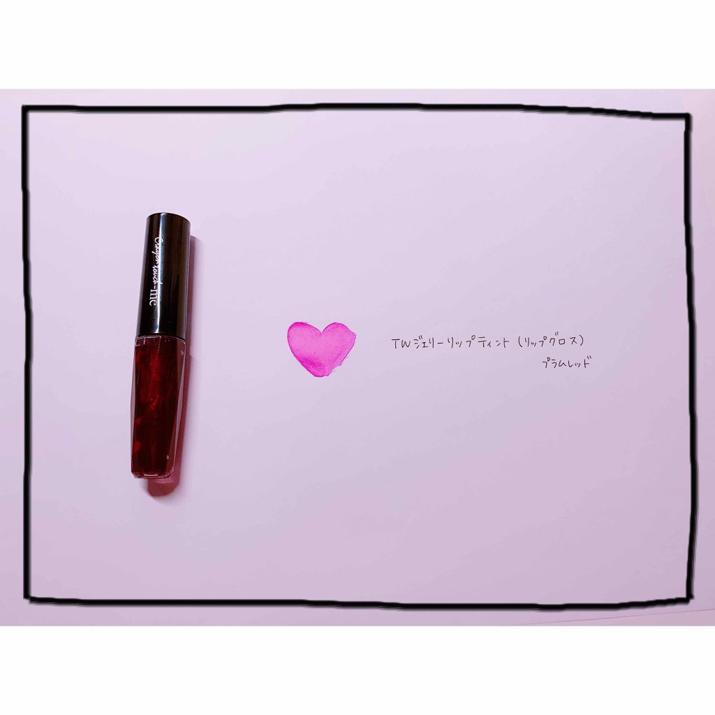 ❥︎Can Do ジェリーリップティント〈プラムレッド〉
    100円+税

*やっぱりプチプラ好きの私、今回も気になる商品百均で見つけてきました🧐

*まずは手の甲に✋ヌリヌリ

*名前に書いてあるとおりジェルみたいなかたまり？が、