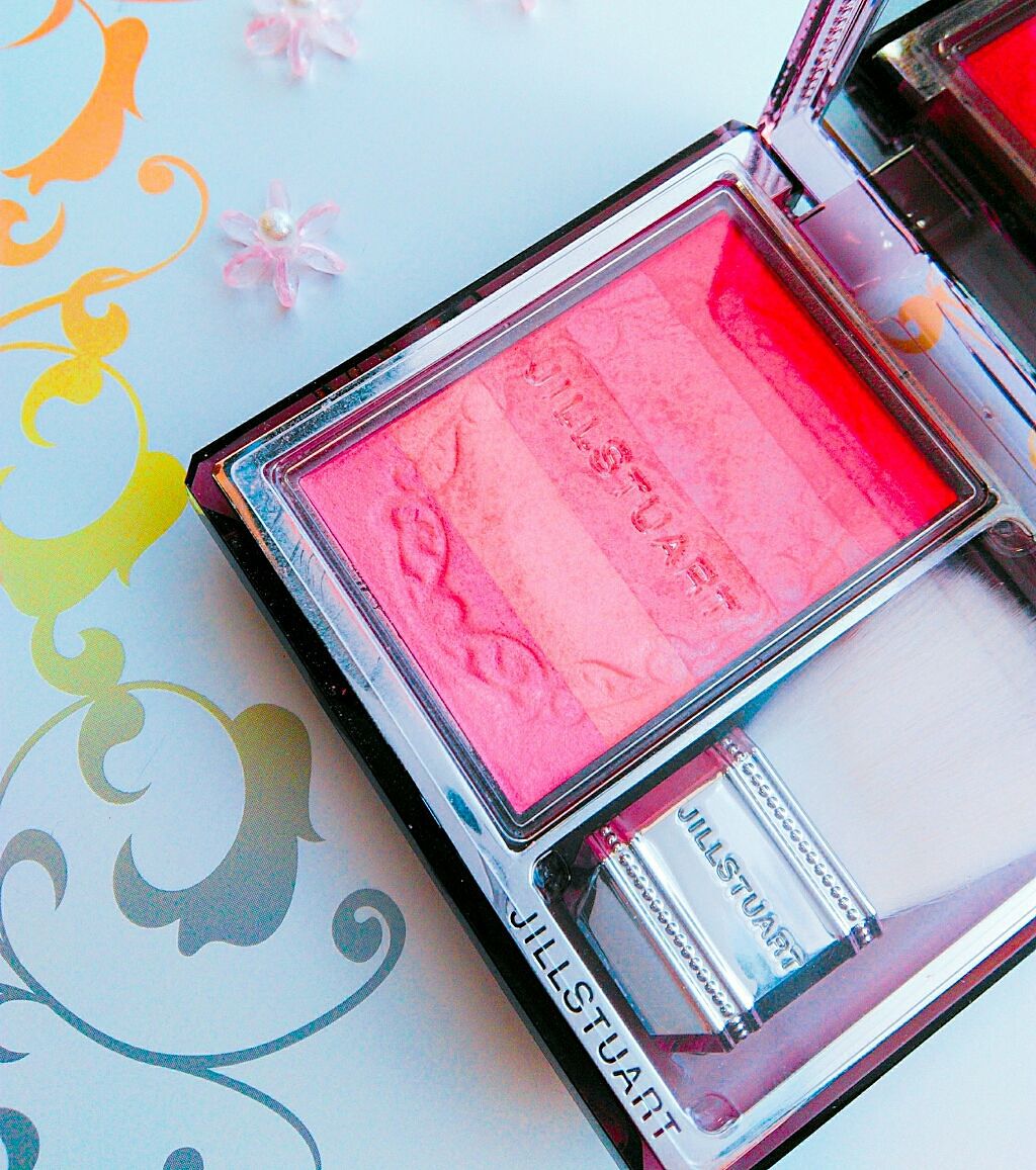 ブルーミングデュー オイルインブラッシュ/JILL STUART/パウダーチークを使ったクチコミ(2枚目)