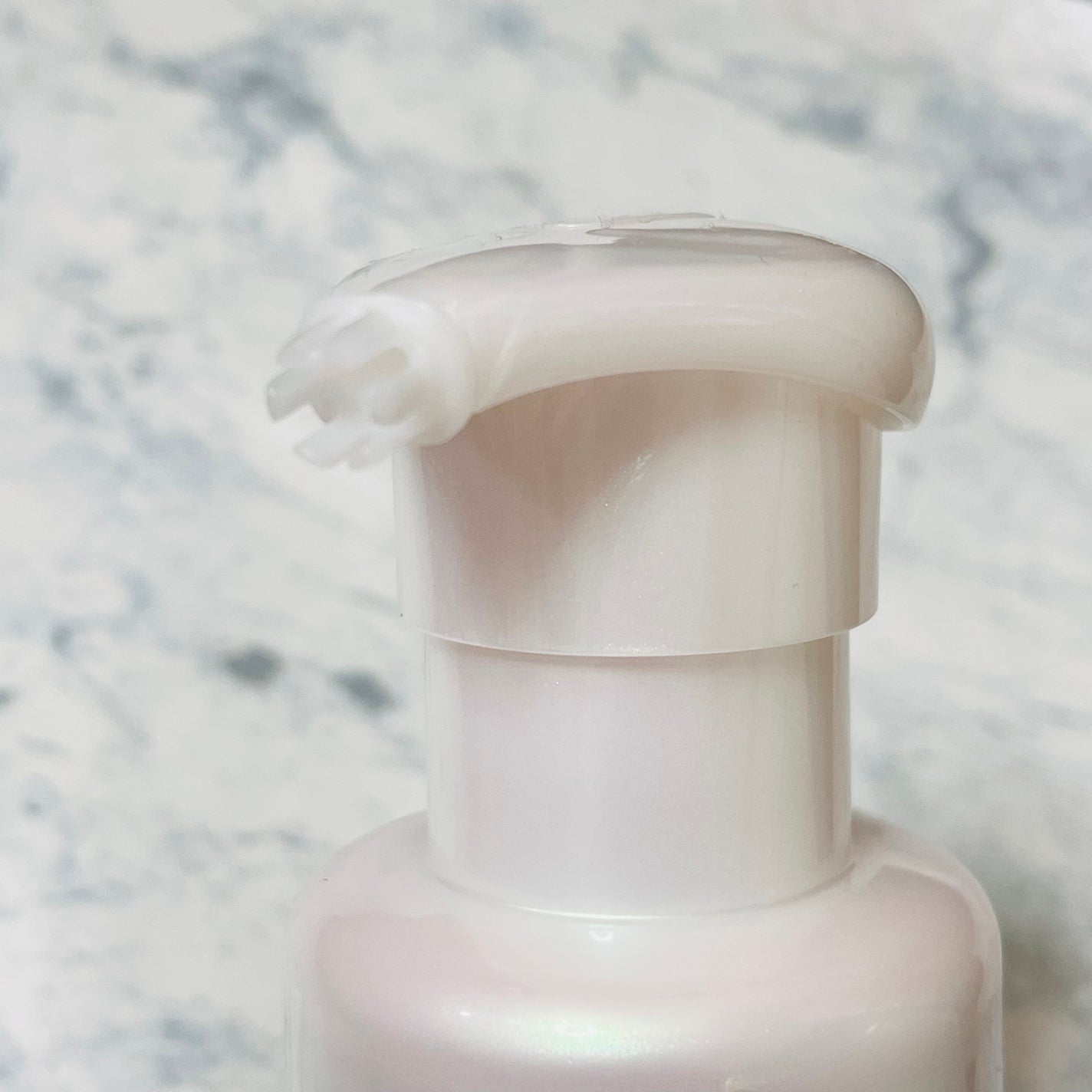 ビオレu ザ ボディ 泡タイプ モイスチャースムース/ビオレu/ボディソープを使ったクチコミ(2枚目)