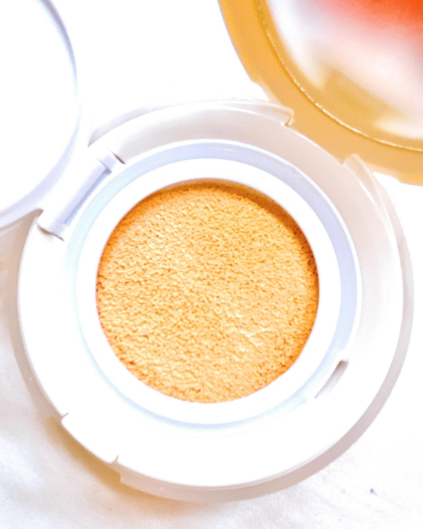 カーミンググロウアップクッションファンデーション/favs/リキッドファンデーションを使ったクチコミ（2枚目）