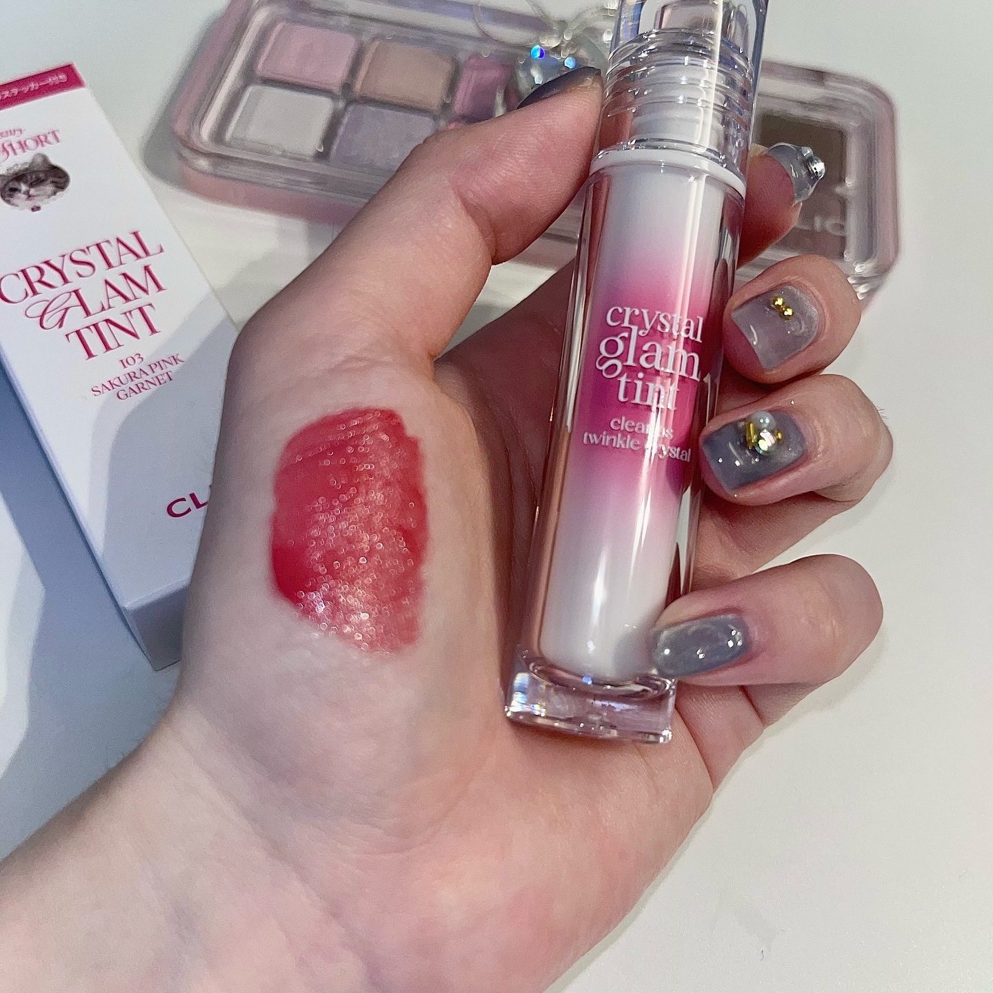 クリスタル グラム ティント 103 サクラピンクガーネット(SAKURA PINK GARNET)/CLIO/リップティントを使ったクチコミ（3枚目）