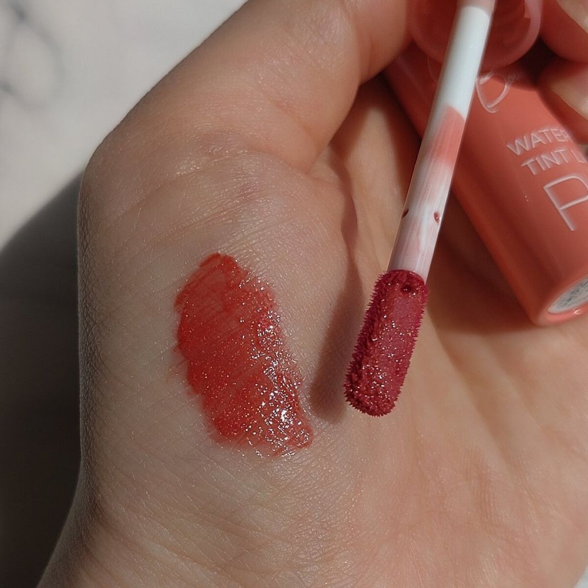 ウォータリーティントリップ/CEZANNE/リップティントを使ったクチコミ（3枚目）