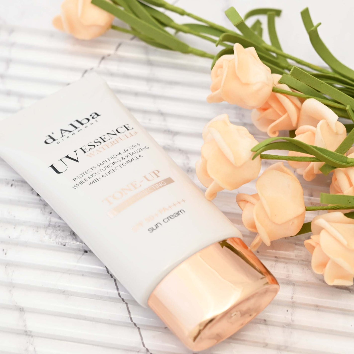 ウォータフルトーンアップサンクリーム/ダルバ/日焼け止めクリームを使ったクチコミ(2枚目)