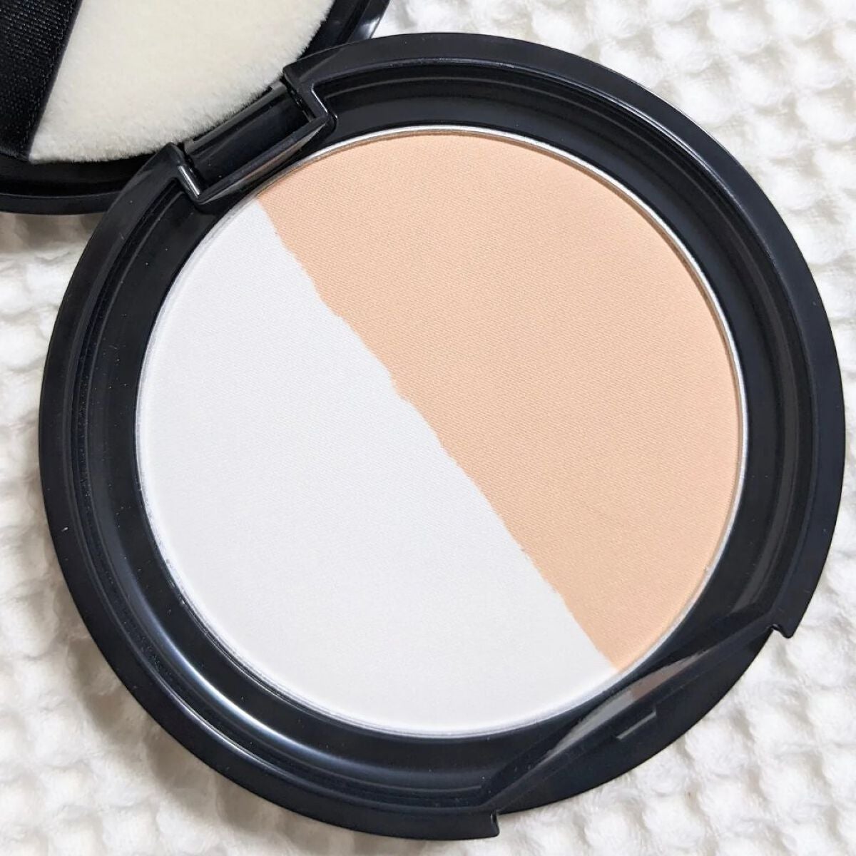 ムーンプレストブライトパウダー/KATE/プレストパウダーを使ったクチコミ(2枚目)