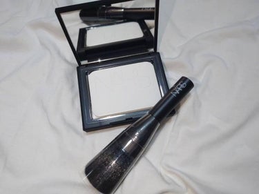 ライトリフレクティングセッティングパウダー　プレスト　N/NARS/プレストパウダーを使ったクチコミ（1枚目）