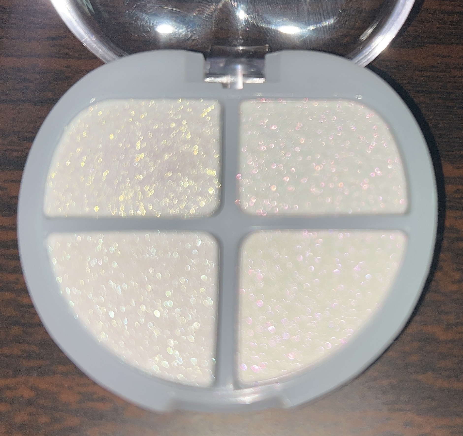 ティントリーアイパレット/Colorgram/アイシャドウパレットを使ったクチコミ（2枚目）