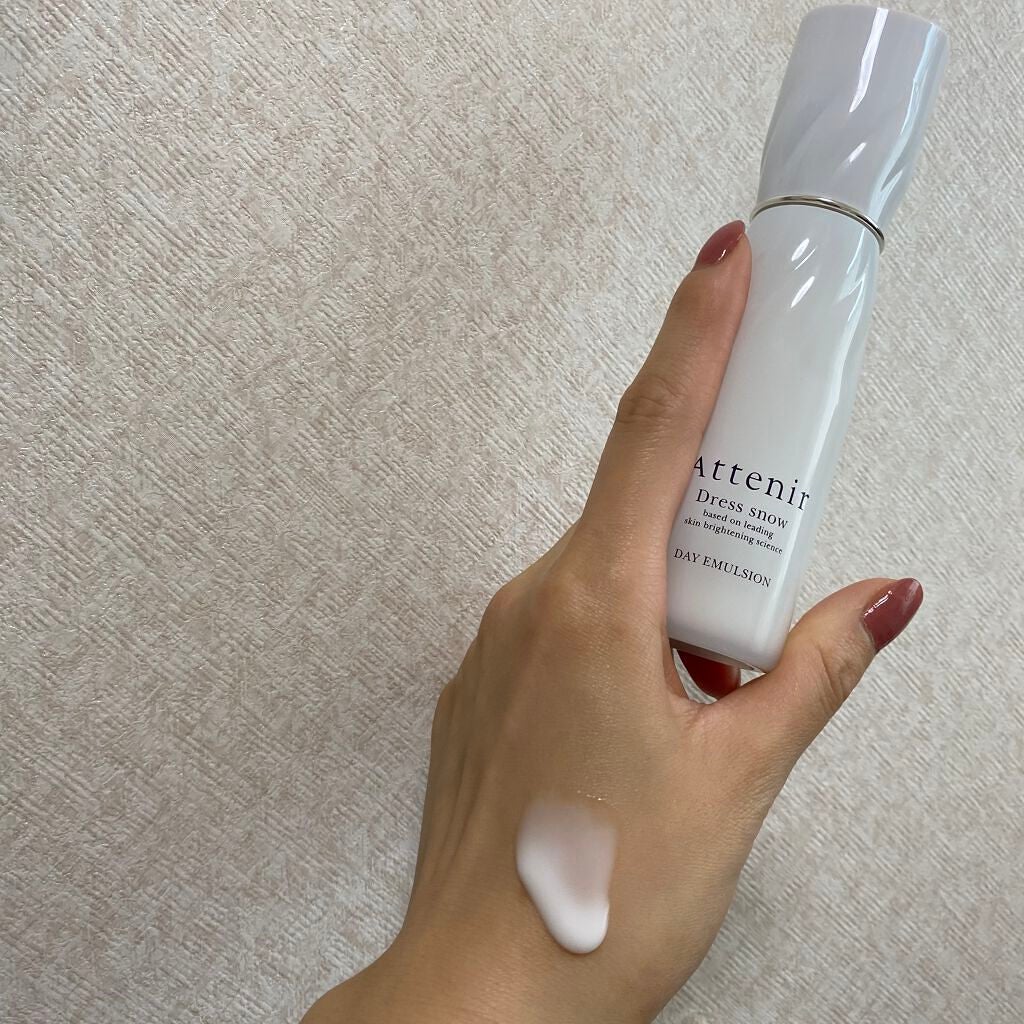 ドレススノー デイエマルジョン【医薬部外品】 /アテニア/乳液を使ったクチコミ(1枚目)