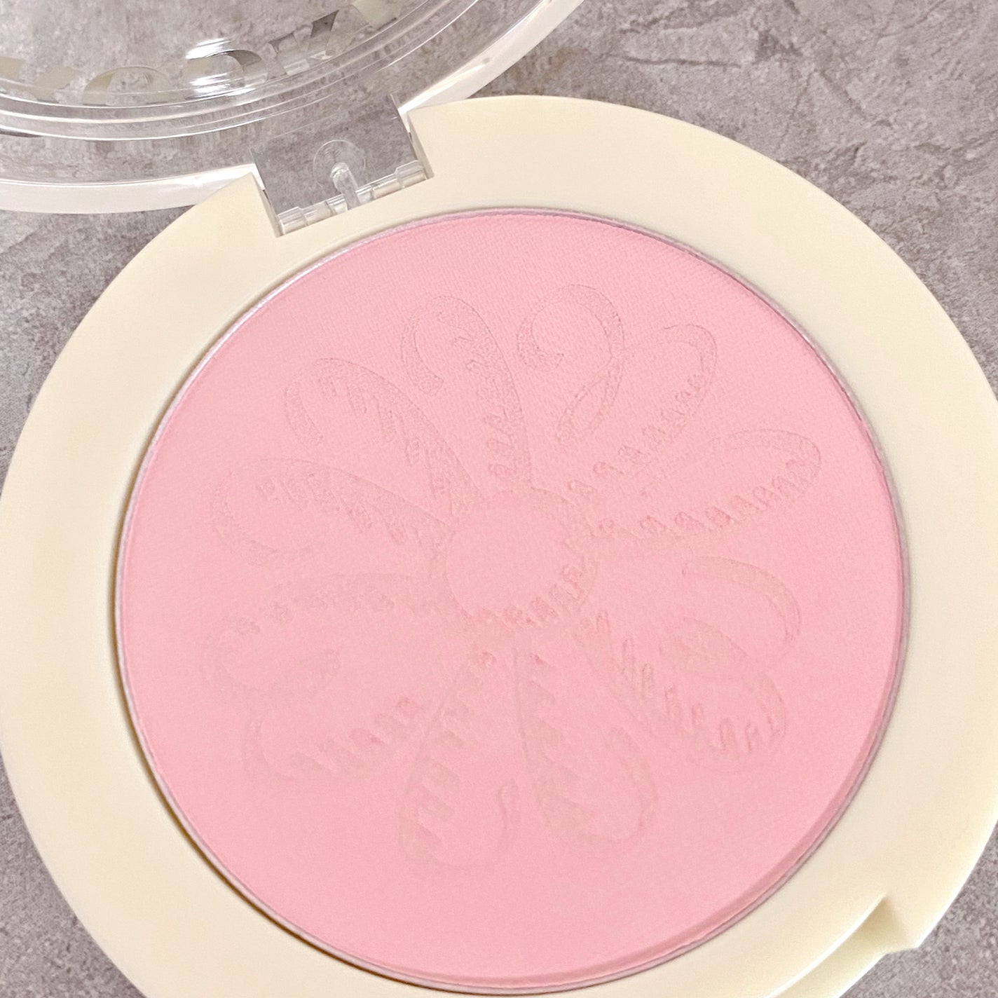 レイジー シフォン チーク/BROOKESIA/パウダーチークを使ったクチコミ(3枚目)