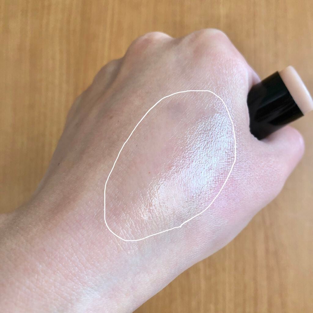 ボーム エサンシエル/CHANEL/スティックハイライトを使ったクチコミ(3枚目)