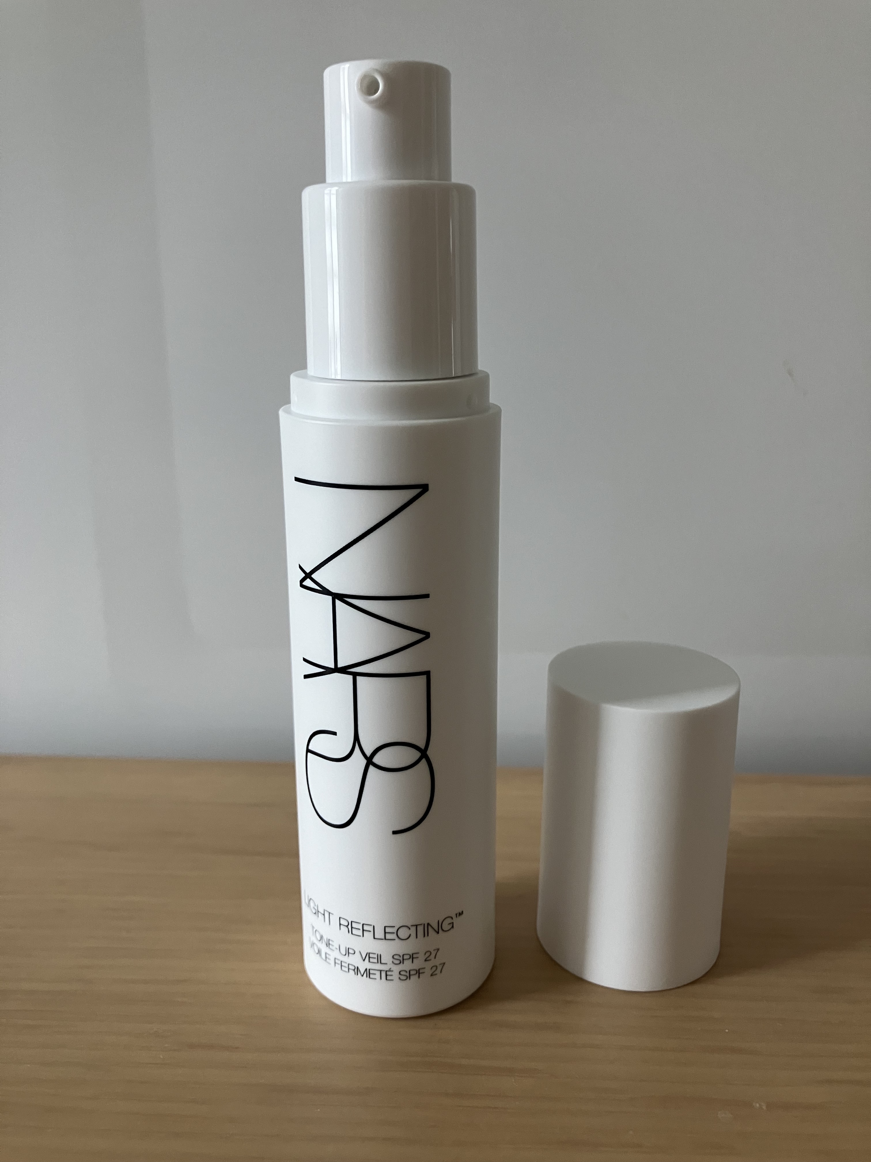 ライトリフレクティング　トーンアップヴェール/NARS/化粧下地を使ったクチコミ（3枚目）