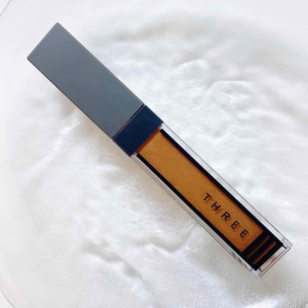ウイスパーグロスフォーアイ/THREE/リキッドアイシャドウを使ったクチコミ（1枚目）
