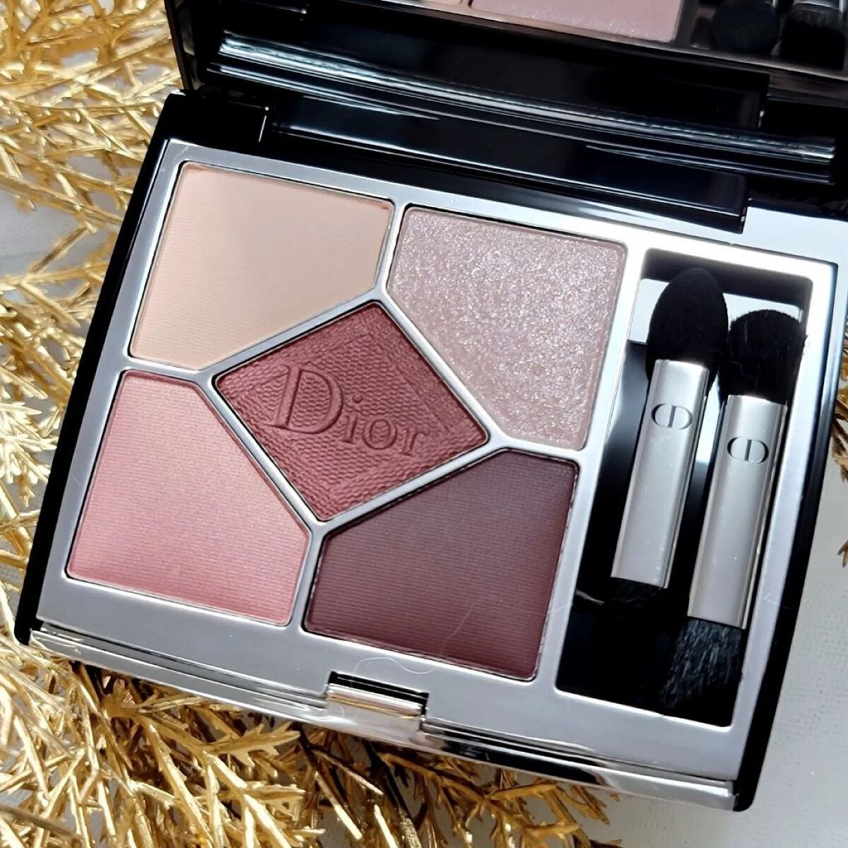 【旧】サンク クルール クチュール/Dior/アイシャドウパレットを使ったクチコミ(1枚目)