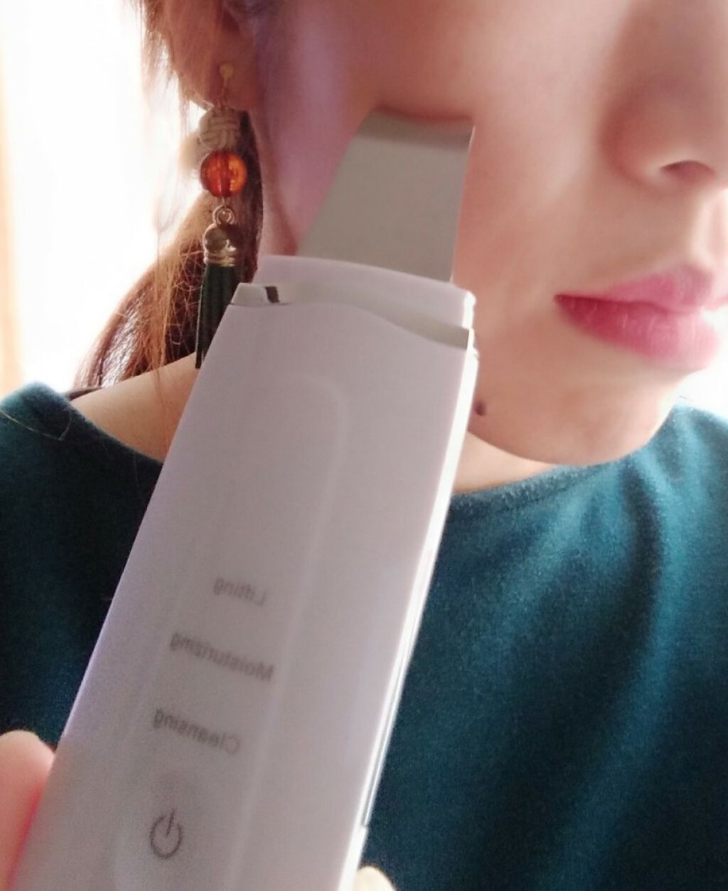 モイスチャーピーリングプロ/Le ment/美顔器・マッサージを使ったクチコミ（2枚目）