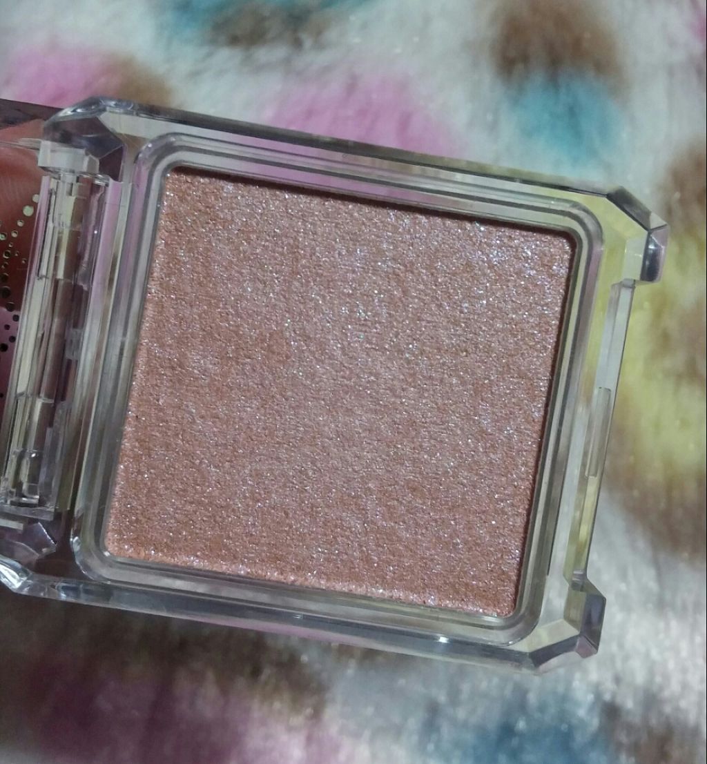 シマリングオーロラアイズ/キャンメイク/単色アイシャドウを使ったクチコミ（2枚目）