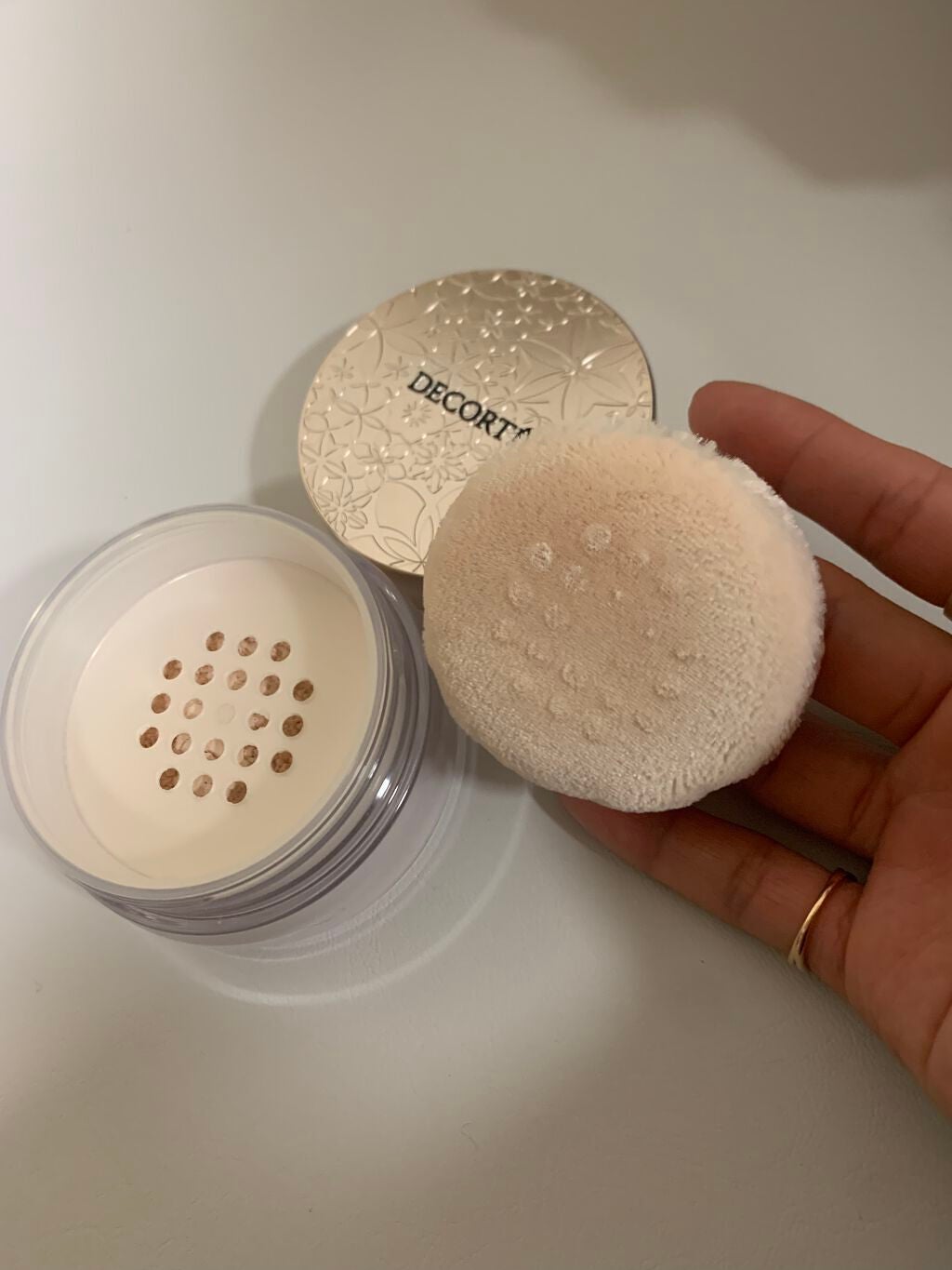 フェイスパウダー/DECORTÉ/ルースパウダーを使ったクチコミ(2枚目)