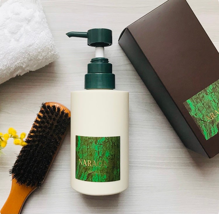 sergio姫 on LIPS 「酒粕の一滴が、髪と頭皮を潤いで満たしきる発酵の力で絹のような艶..」(1枚目)