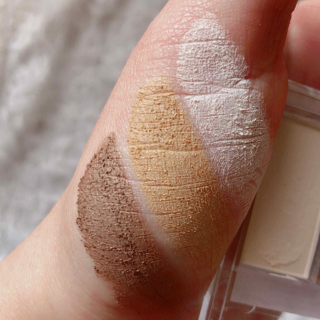 カンコレアイシャドウ/DAISO/アイシャドウパレットを使ったクチコミ(3枚目)