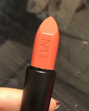 オーデイシャスリップスティック/NARS/口紅を使ったクチコミ（1枚目）