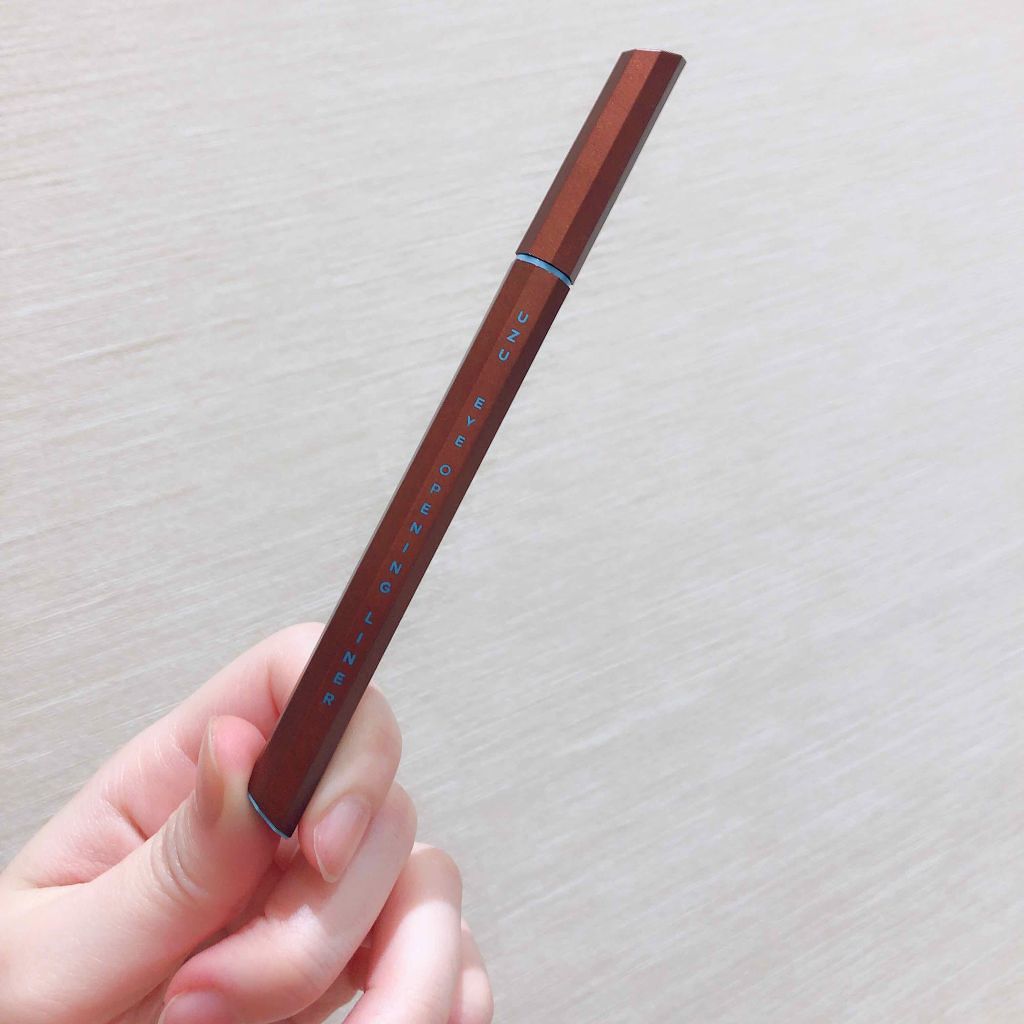 EYE OPENING LINER/UZU BY FLOWFUSHI/リキッドアイライナーを使ったクチコミ(1枚目)