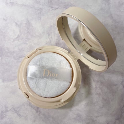 ディオールスキン フォーエヴァー クッション パウダー/Dior/ルースパウダーを使ったクチコミ(2枚目)
