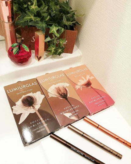 スキルレスライナー/LUMIURGLAS/リキッドアイライナーを使ったクチコミ(2枚目)