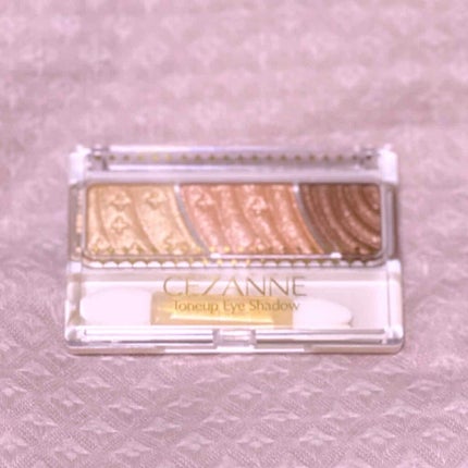 トーンアップアイシャドウ/CEZANNE/アイシャドウパレットを使ったクチコミ(1枚目)