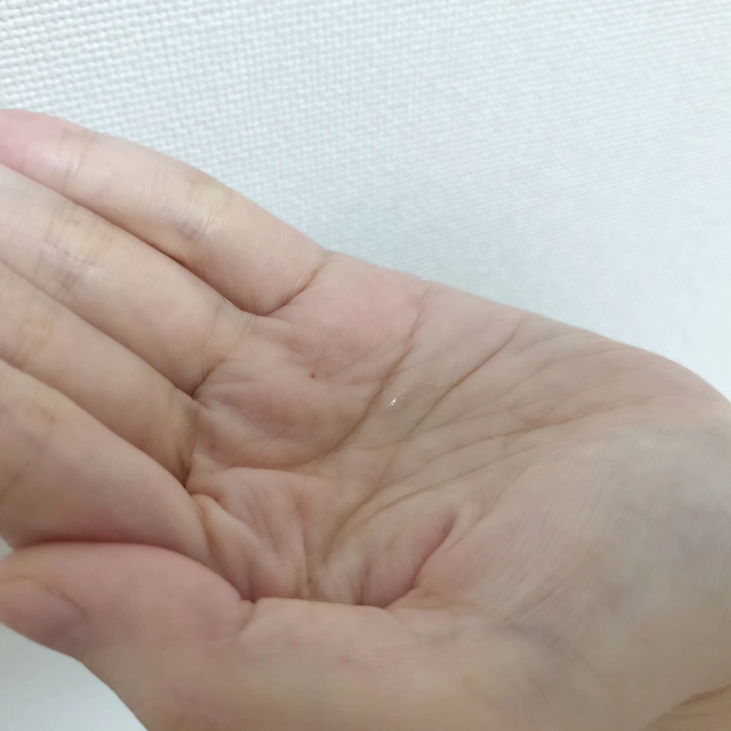 IHADA 薬用ローション（しっとり）のクチコミ「イハダから商品提供を頂きました。

イハダ 薬用ローション（しっとり）【医薬部外品】を使ってみ.....」（3枚目）